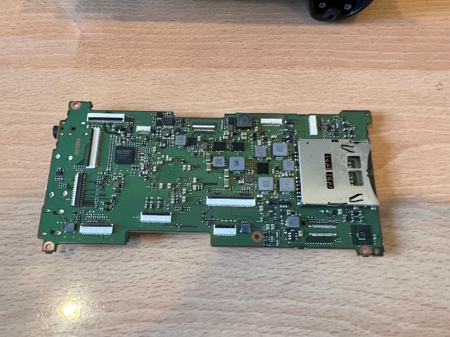 Motherboard02